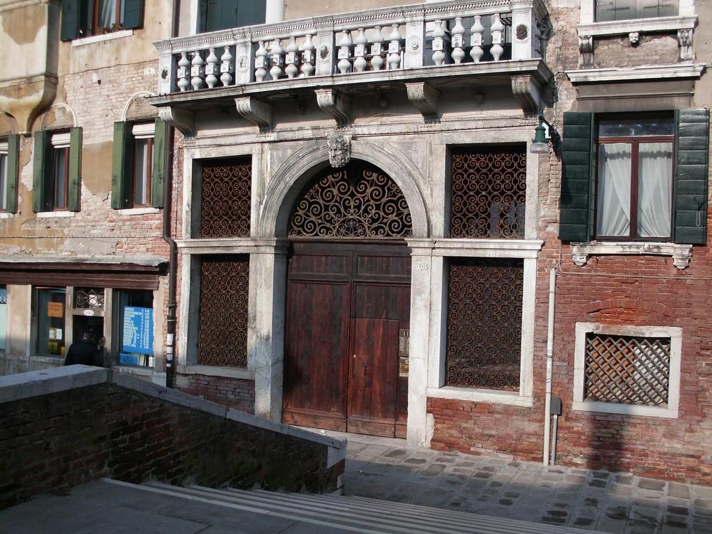 Appartamenti Inside Palazzo Foscarini Velence Kültér fotó